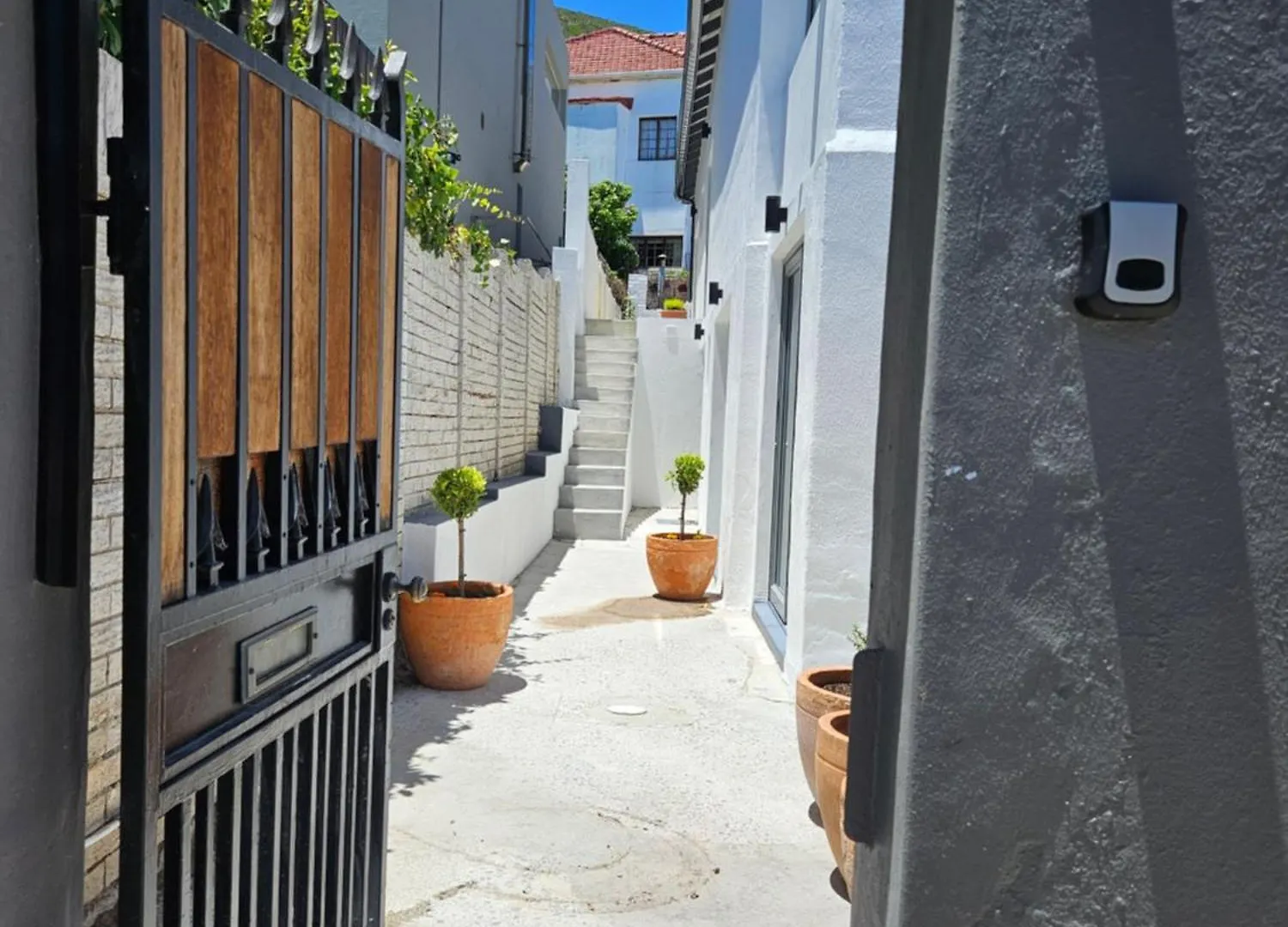 Πανσιόν Home Away From Home Κέιπ Τάουν